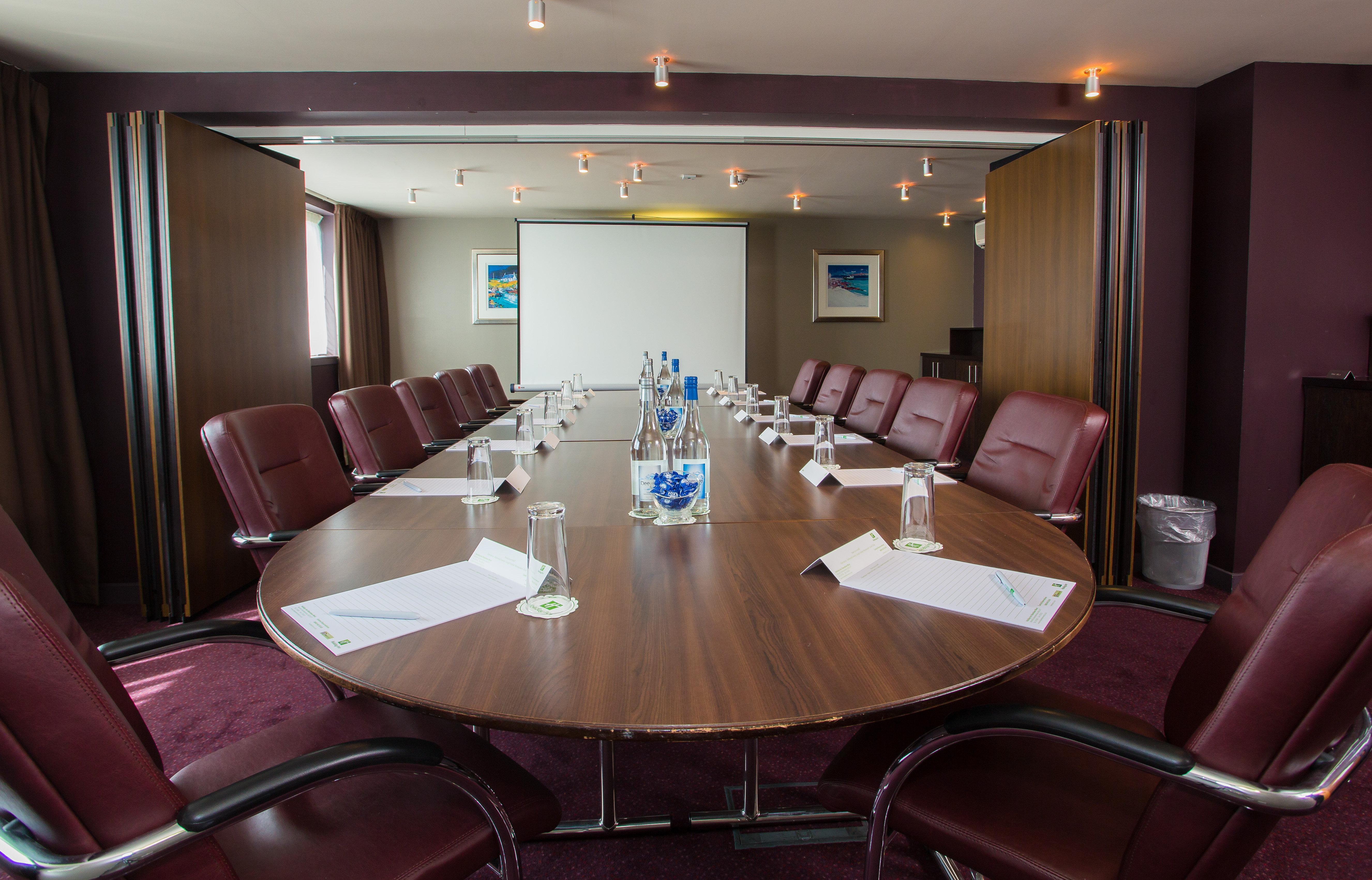 Aberdeen West By Ihg