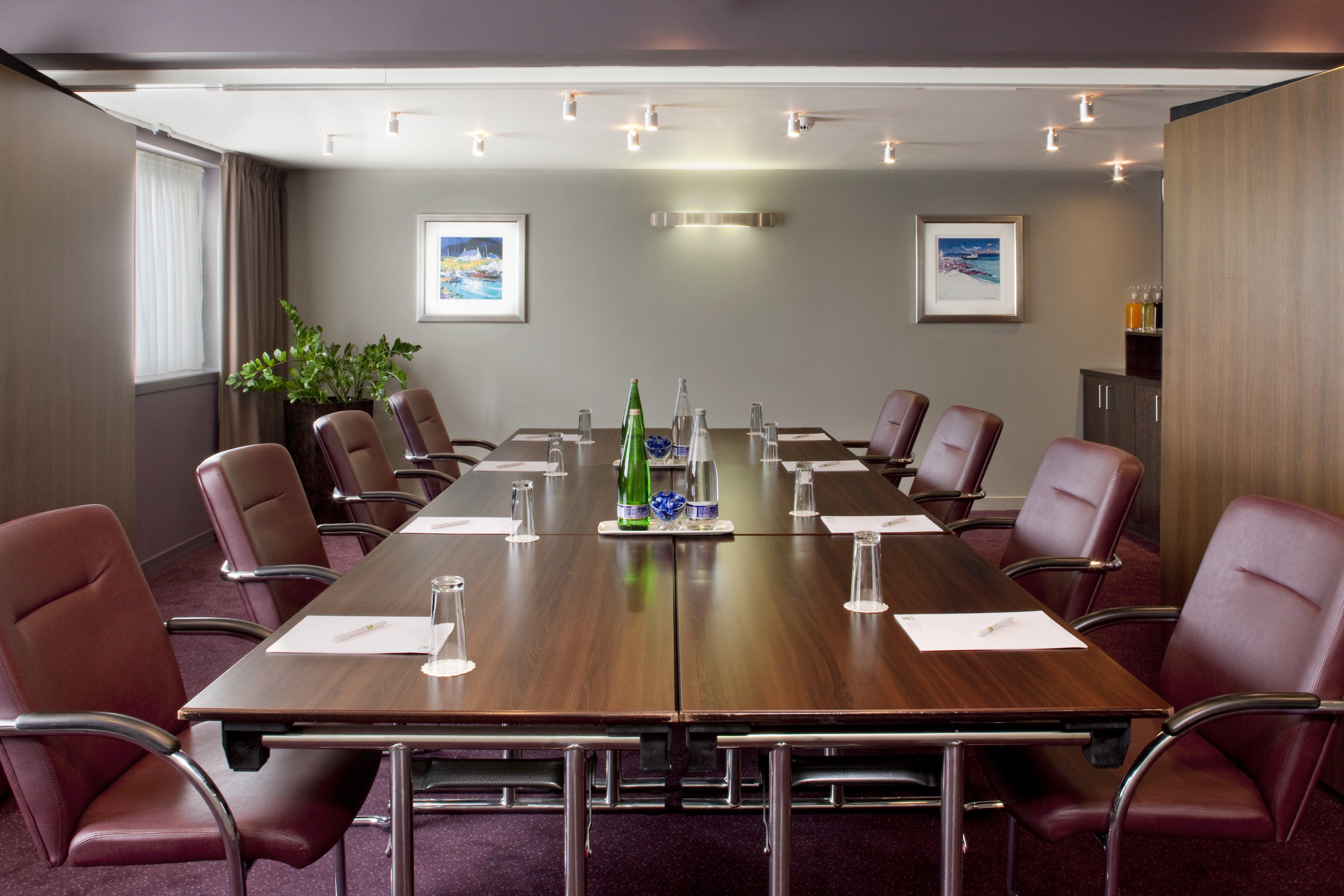 Aberdeen West By Ihg Hotel