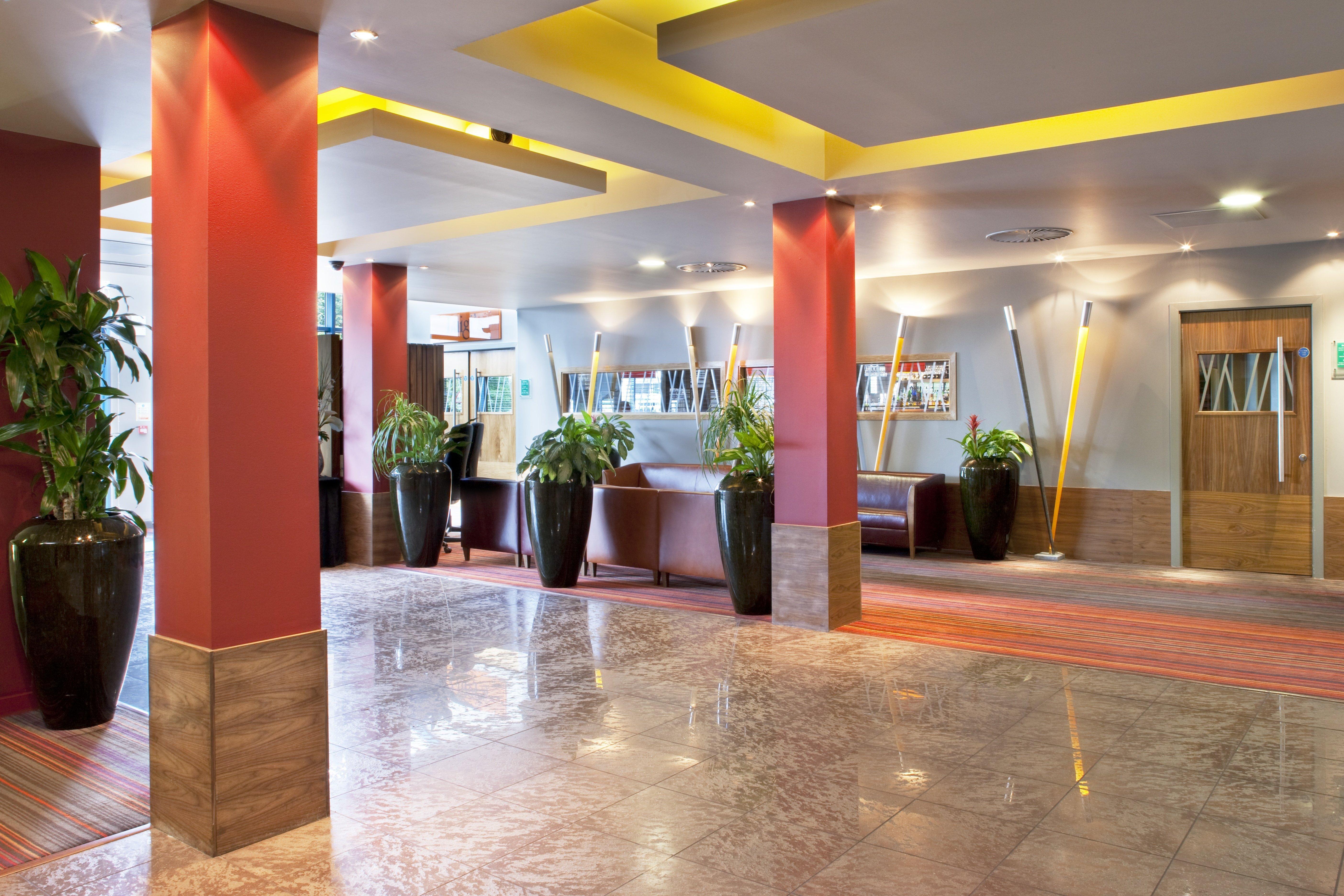 Hotel Aberdeen West By Ihg 4*
