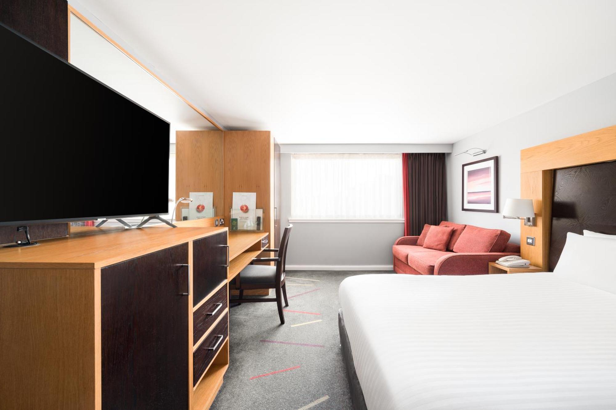 Hotel Aberdeen West By Ihg