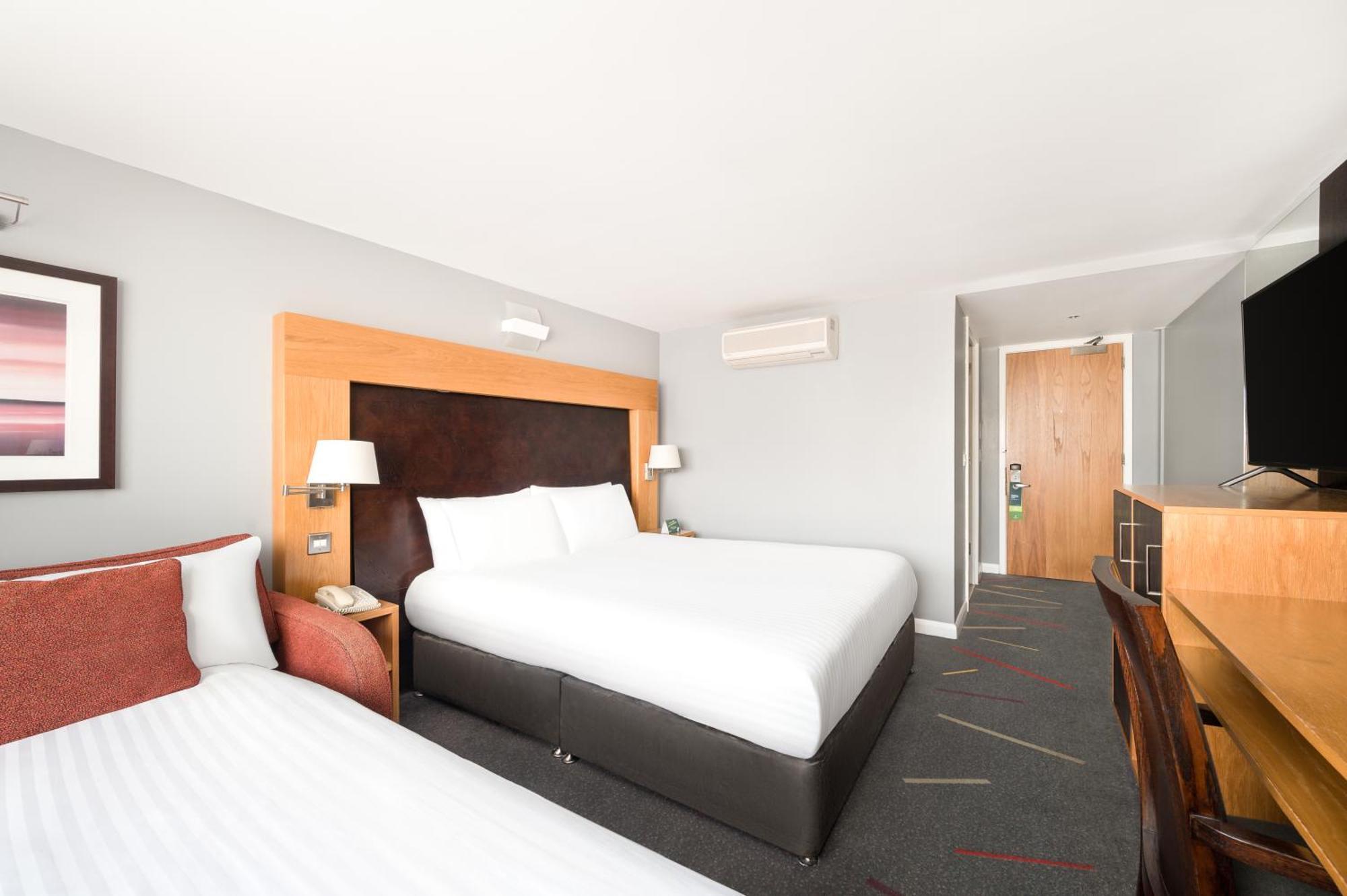 Aberdeen West By Ihg Hotel