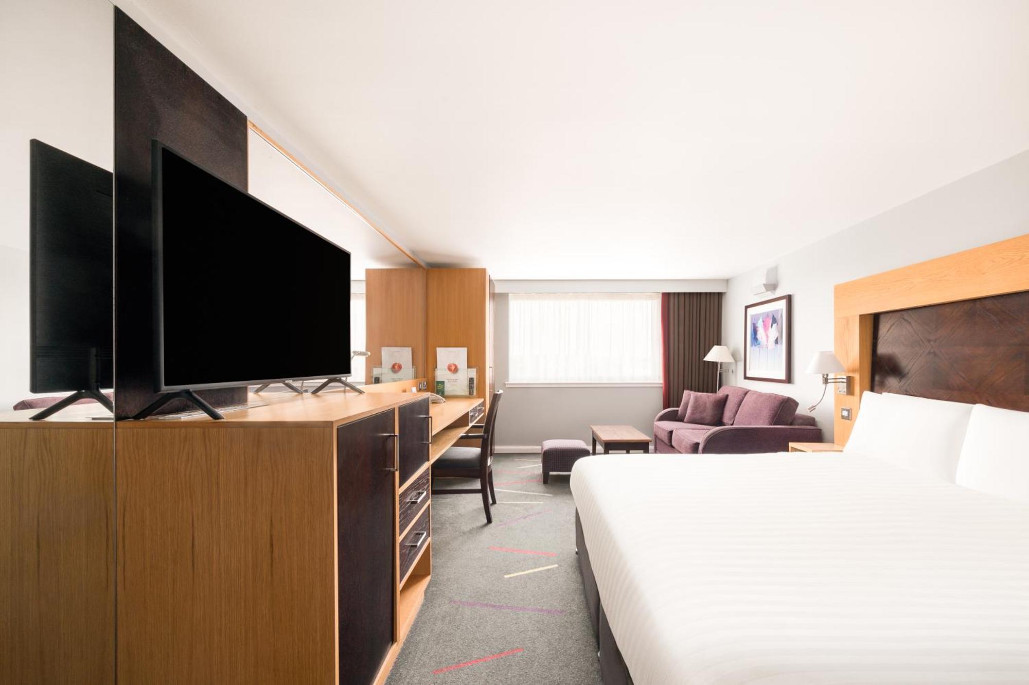 Hotel Aberdeen West By Ihg